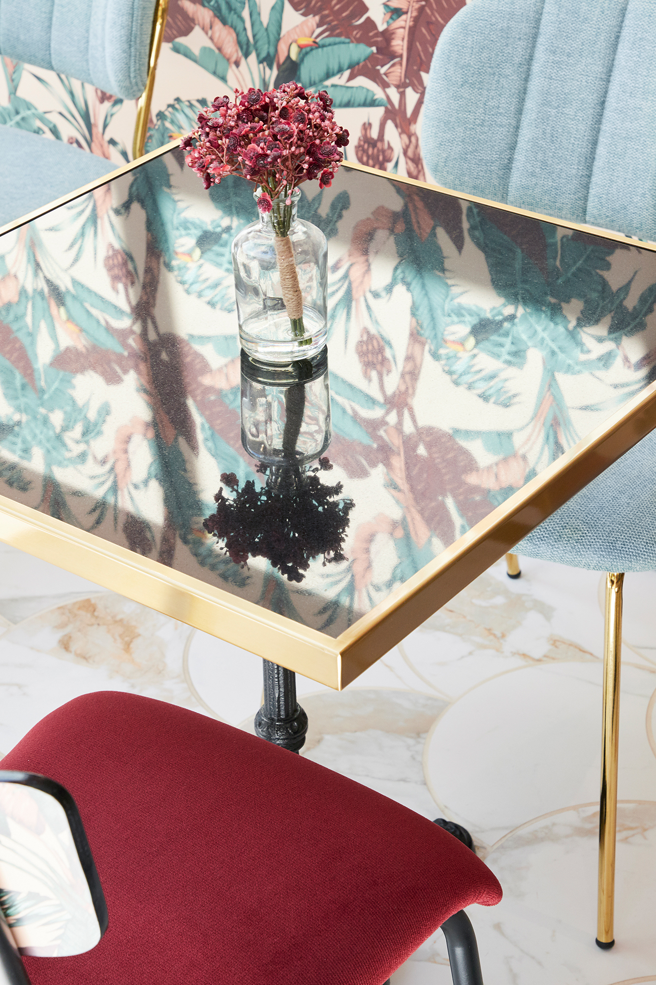 Atelier Tierdam - espace restauration intérieur - table - Lydie Pineau