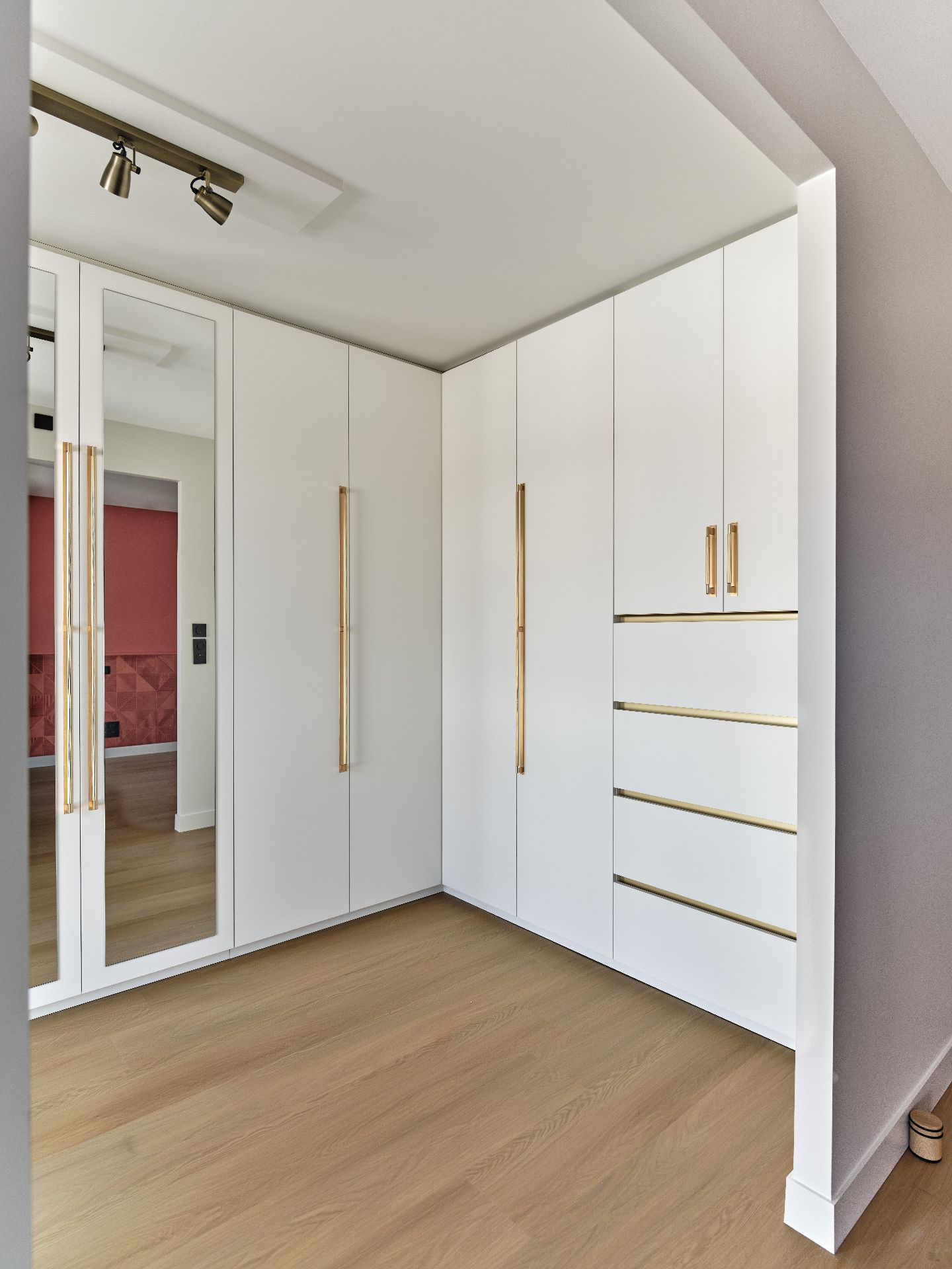 conception dressing sur mesure by agence lydie pineau architecte d'intérieur saint gilles croix de vie