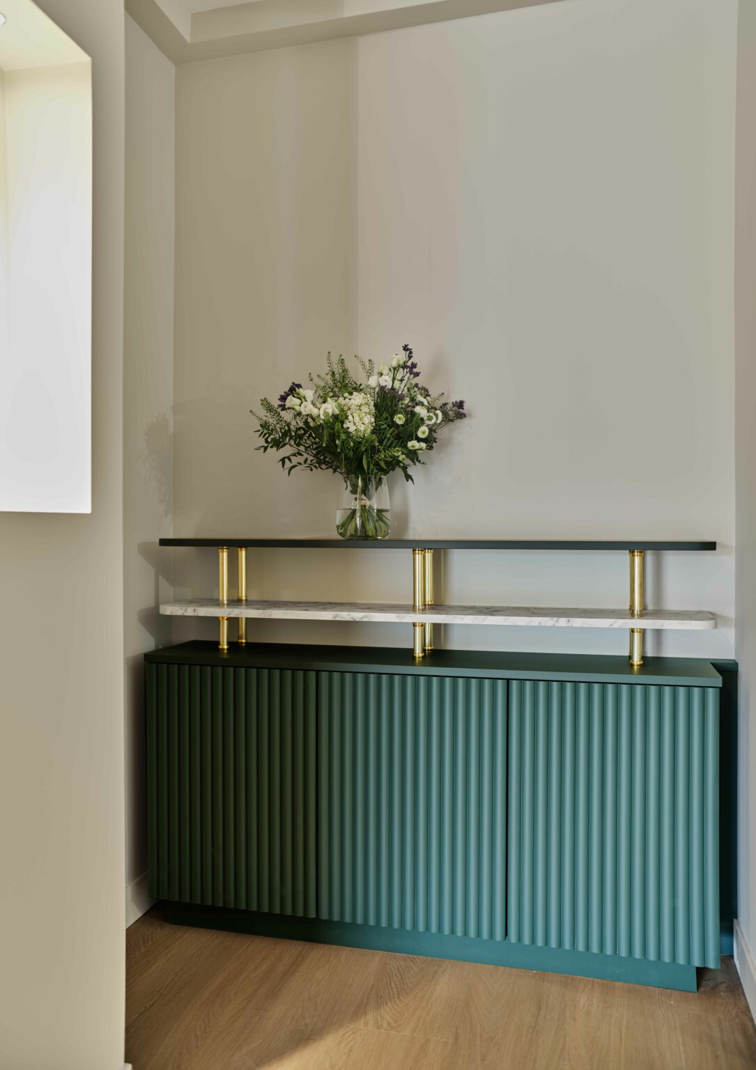 console sur mesure imaginée par lydie pineau architecte d'intérieur saint gilles croix de vie